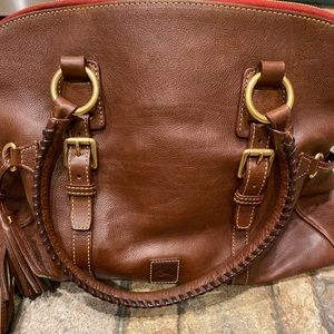 Authentic Dooney& Bourke leather bag